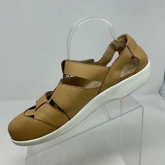 TRAQ by Alegria Dark Yellow Leather Closed Toe Sandals Size 42 (US 11.5-12) - Picture 2 of 14